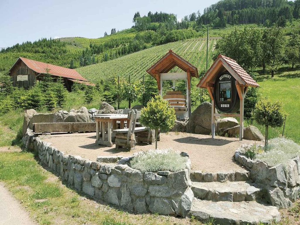 Weingut Alfred Huber Apartment Durbach Bagian luar foto