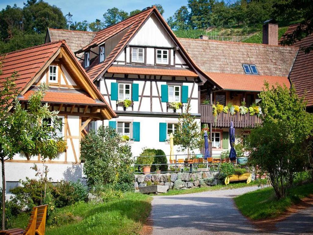 Weingut Alfred Huber Apartment Durbach Bagian luar foto